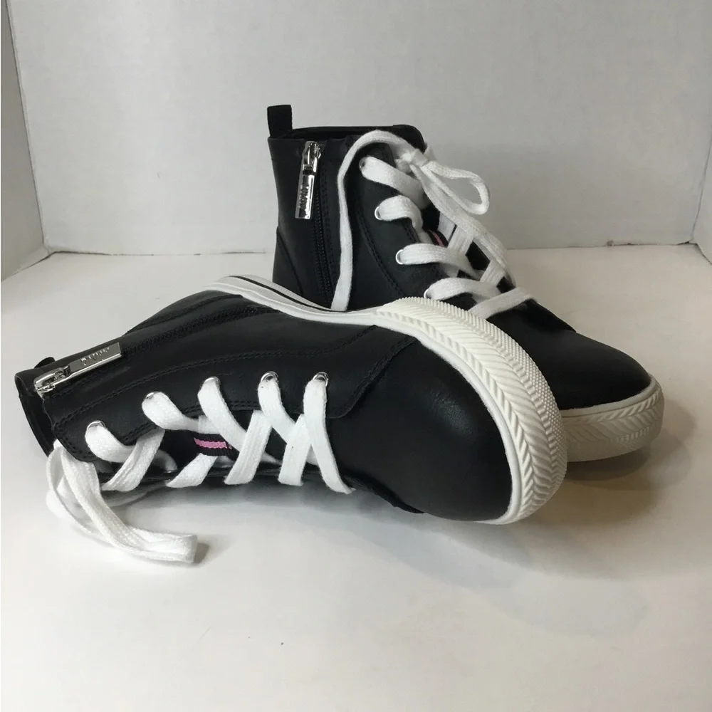 Kids DKNY Hannah Hightop shoes size 1